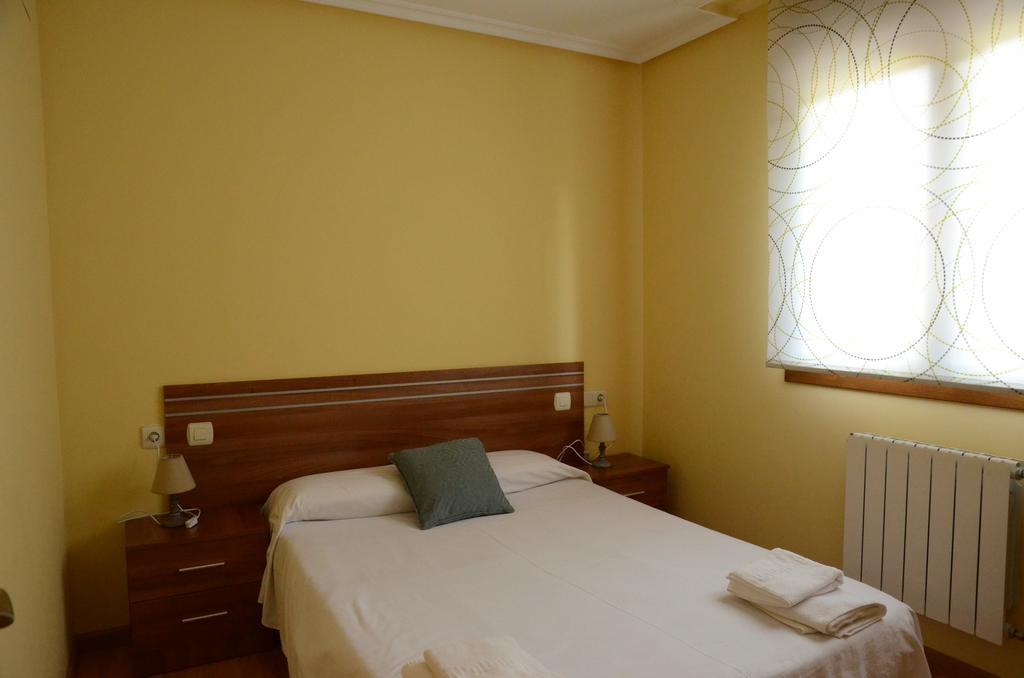 Apartamentos El Rincon De Limes Cangas De Narcea Room photo