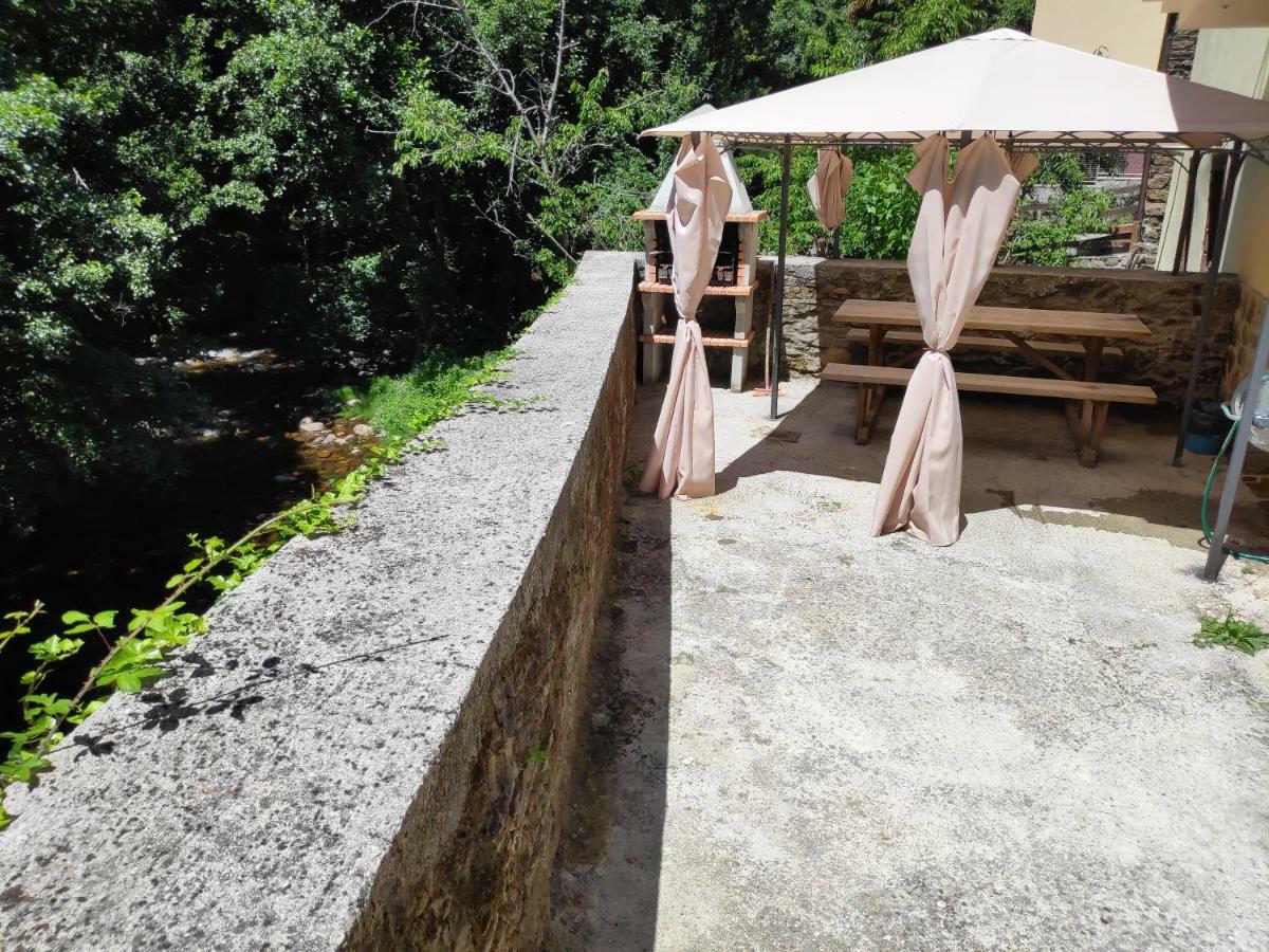 Apartamentos El Rincon De Limes Cangas De Narcea Exterior photo